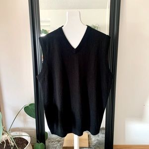 Turnbury Black Extra Fine Merino Wool Sweater Vest